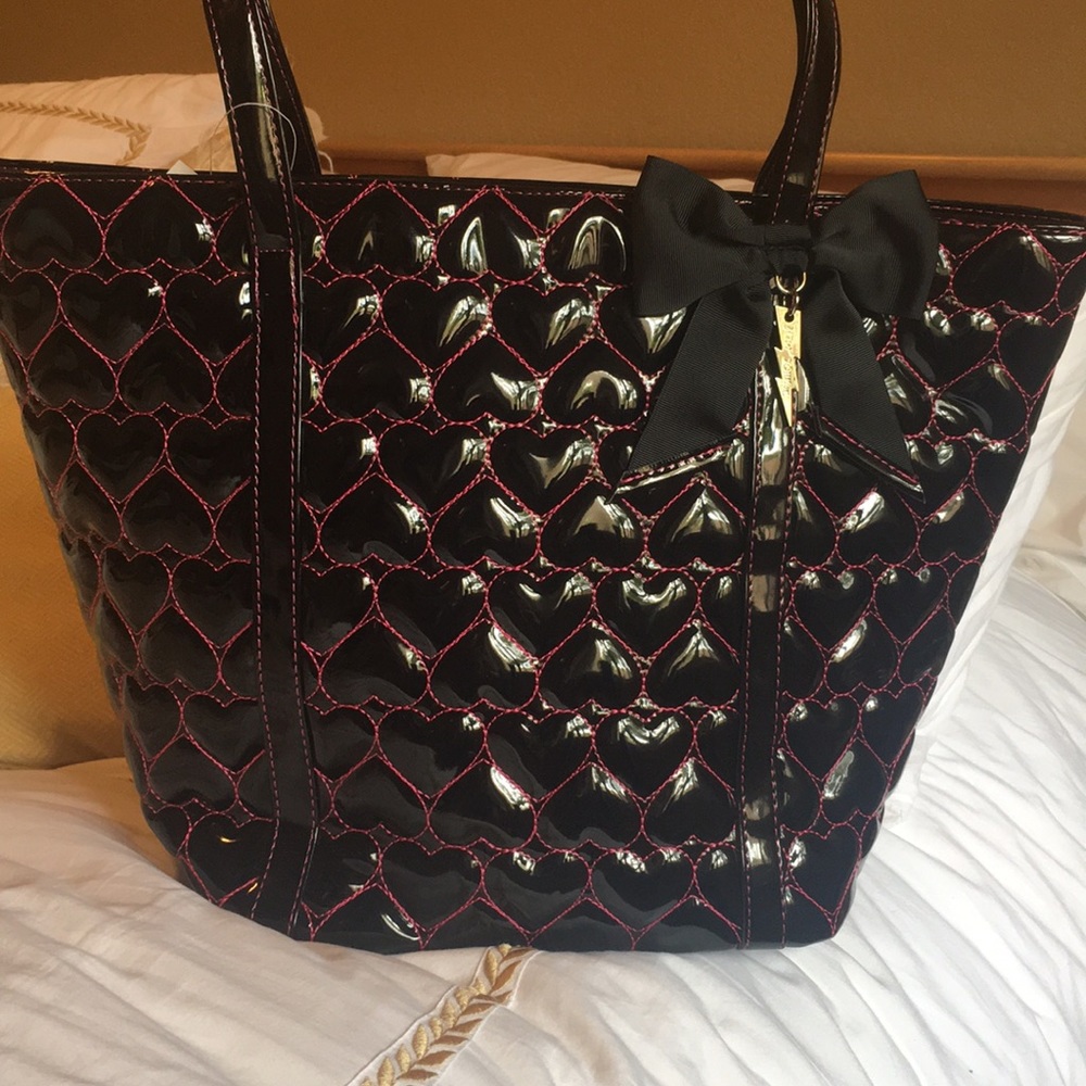 Betsey Johnson Heart Purse